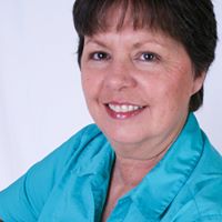 Janette Wyatt Photo 6