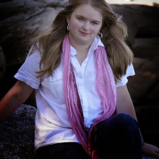 Katie Richardson Photo 52