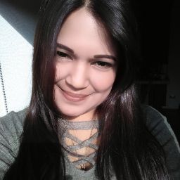 Cindy Khan Photo 16