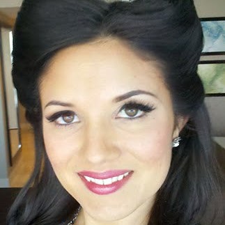 Kristen Schaefer Photo 33
