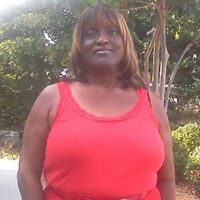Claudia Newman Photo 16