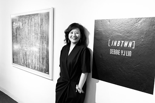 Debbie Lin Photo 27