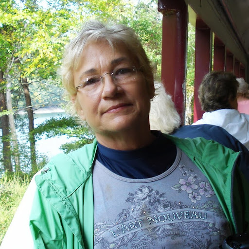 Donna Watson Photo 28