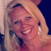 Carrie Vaughn Photo 15