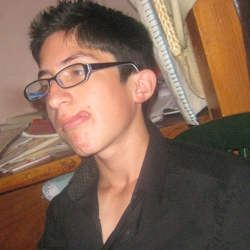 Lalo Alvarado Photo 15