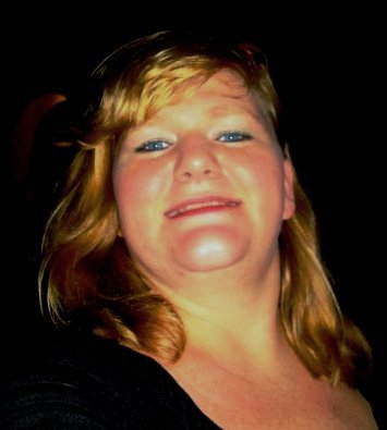Amanda Adams Photo 53