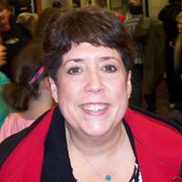Julia Warren Photo 11