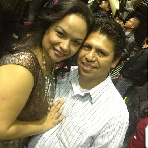 Gilbert Lopez Photo 36