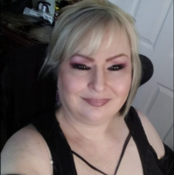 Amy Dunlap Photo 32