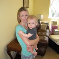 Lindsey Wall Photo 32