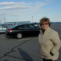 Suzanne Robbins Photo 21