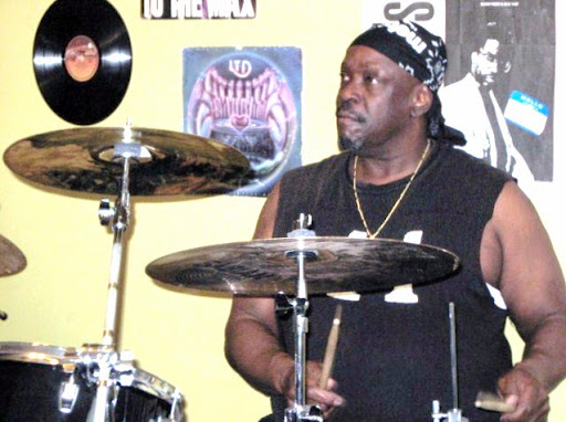 Gregory Leon Photo 31