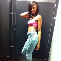 Shanelle Clark Photo 8