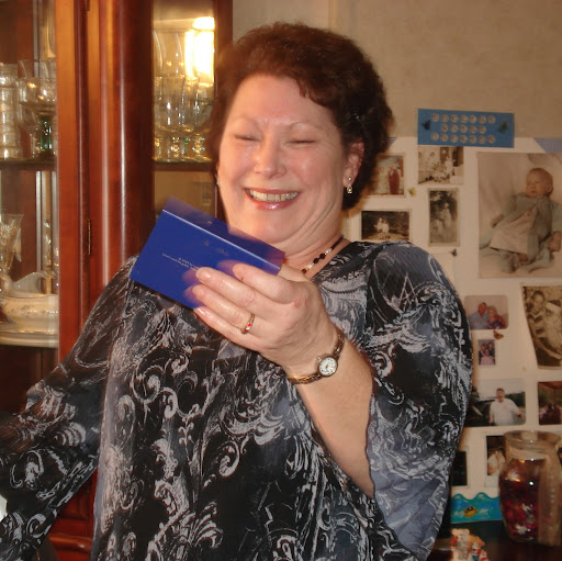 Theresa Daniel Photo 13