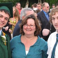 Elizabeth Redmond Photo 17