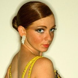 Laura Juarez Photo 5