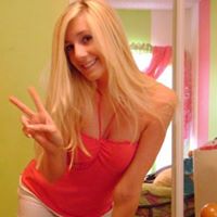 Julia Strickland Photo 23