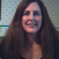 Laura James Photo 17
