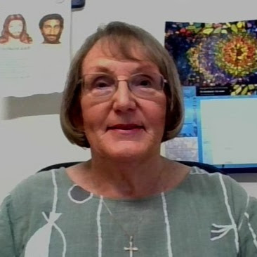 Sandra Webb Photo 19