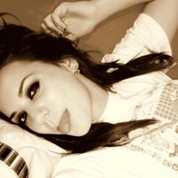 Jillian Tyler Photo 10