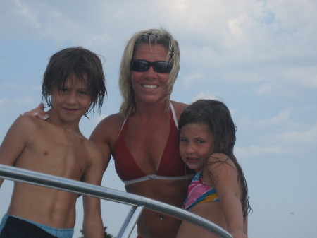 Kelly Woodward Photo 11