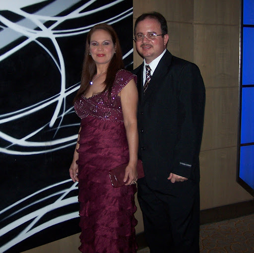 Josue Torres Photo 12