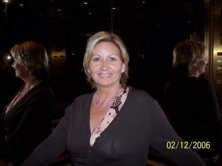 Marilyn Cooper Photo 6