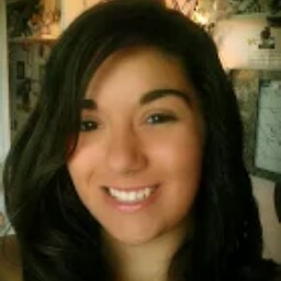 Michelle Owen Photo 5