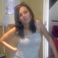 Vanessa Strong Photo 6