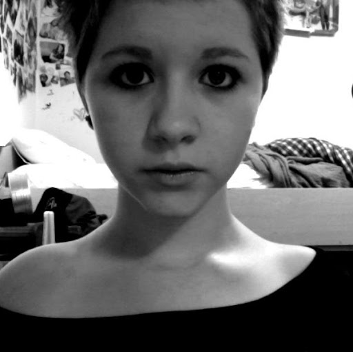 Rachel Saunders Photo 29