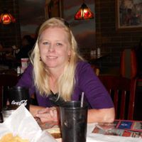 Angela Cagle Photo 14