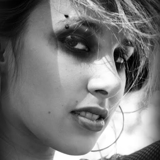 Johanna Peterson Photo 24