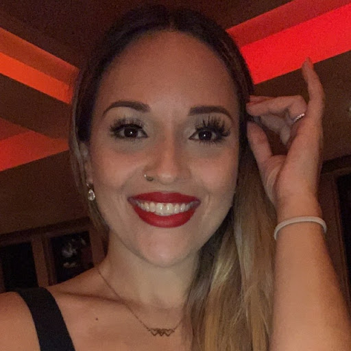 Deborah Mendez Photo 35