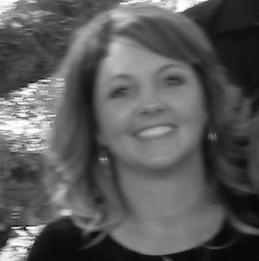 Lisa Hinkle Photo 20