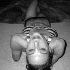 Caroline Rosales Photo 9
