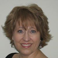 Deborah Studer Photo 13
