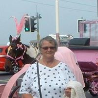 Lynn Dale Photo 9