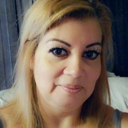 Linda Esparza Photo 11