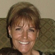 Nancy Freitas Photo 37