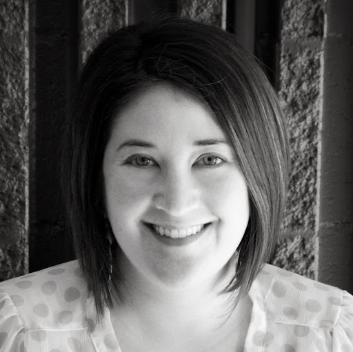 Julie Weber Photo 16
