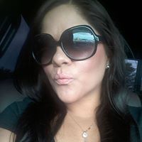 Debbie Acuna Photo 13