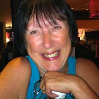 Sandra Greaves Photo 18