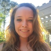 Julia Pickett Photo 29