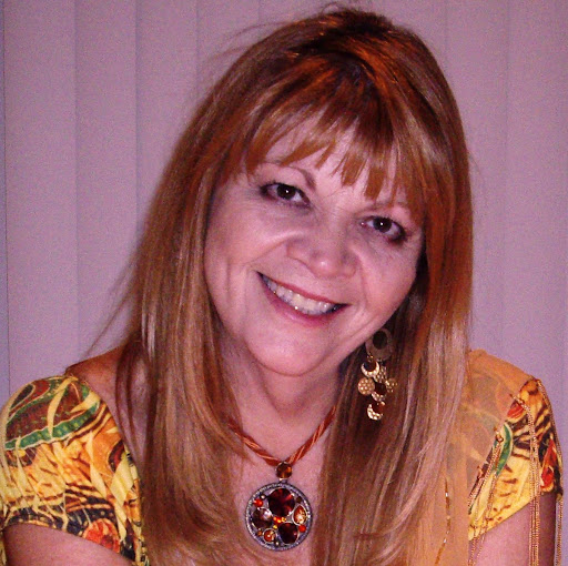 Lynn Novak Photo 11