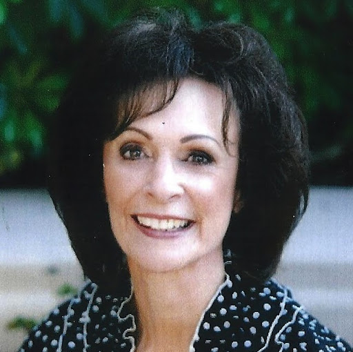 Linda Baker Photo 2
