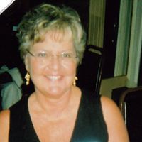 Ellen Edwards Photo 48