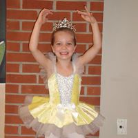Julie Stevenson Photo 28
