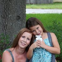 Kelly Crowe Photo 14