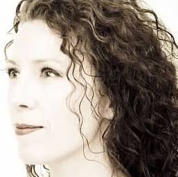 Theresa Quinn Photo 14