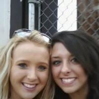 Brooke Lowe Photo 10